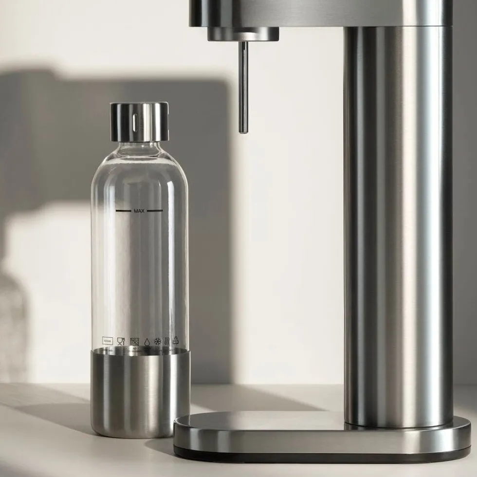 Starter-Set: Element One Wassersprudler mit PET-Ersatzflasche, Edelstahl